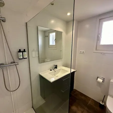 Spacious 1 Bedroom In Bonanova Apartamento