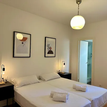 Spacious 1 Bedroom In Bonanova バルセロナ